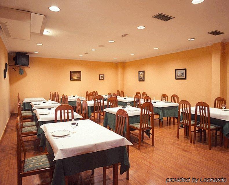 Hotel El Retiro De Cardea Oviédo Restaurant foto