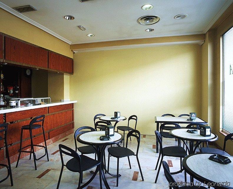 Hotel El Retiro De Cardea Oviédo Restaurant foto